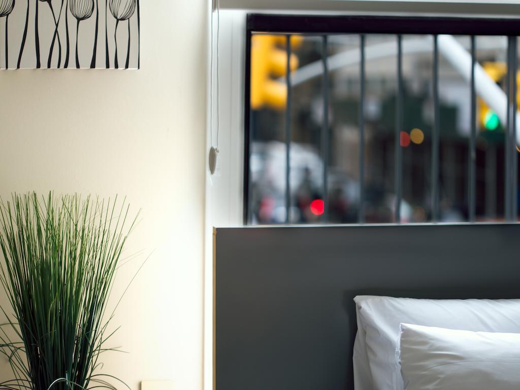 Midtown West Hotel New York Room photo