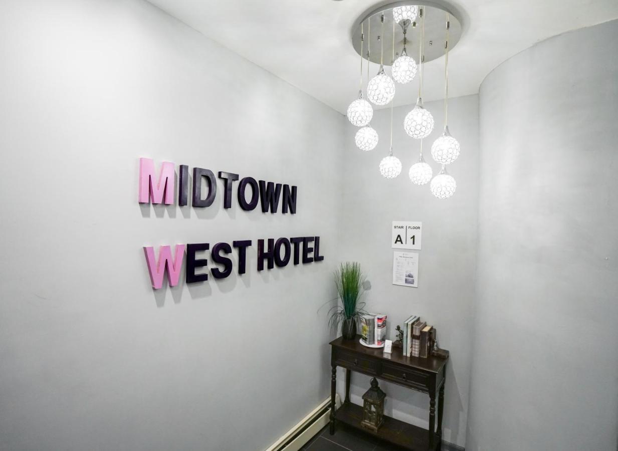 Midtown West Hotel New York Exterior photo