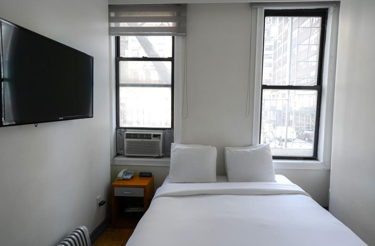 Midtown West Hotel New York Exterior photo